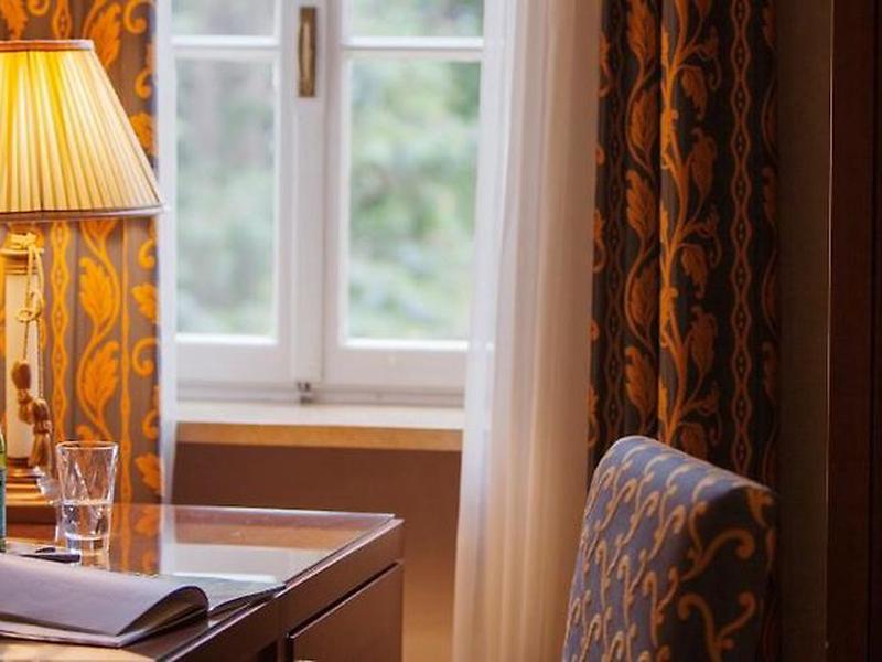 2F820B1A03EB4105E8C2DE3241FBACBE