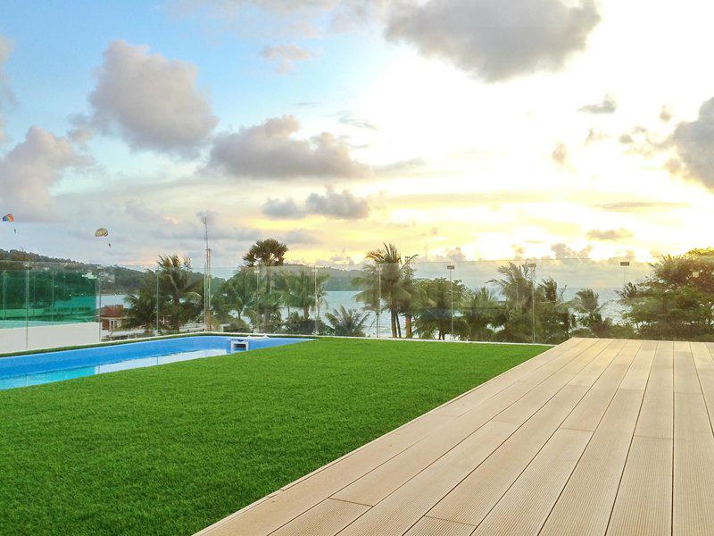 8E7D9AAA6719477EE4FEEF25DE397C01