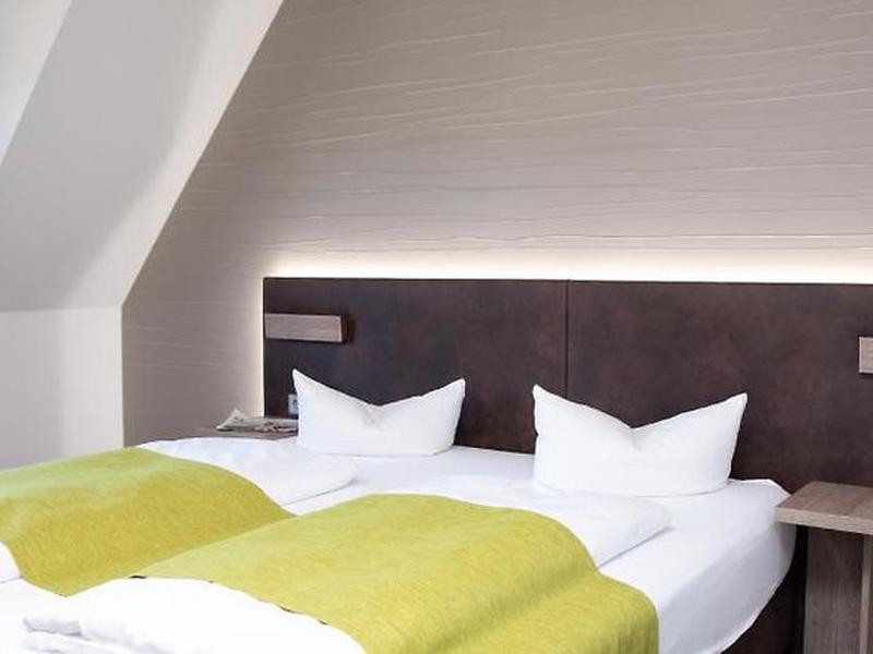 1BA2DC6E9EDE8FF41776E0EB94143930