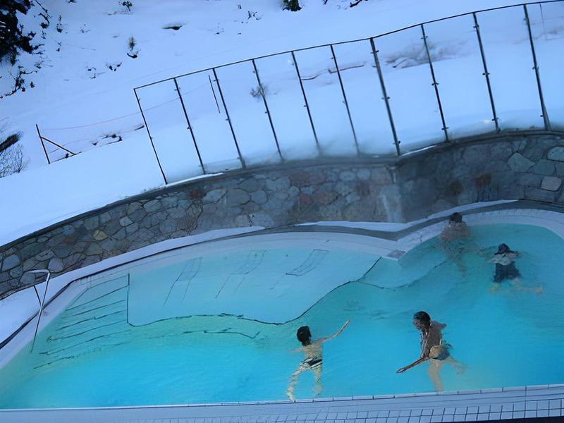 3387E8F0BBC764ED6935855BA2ABFD03