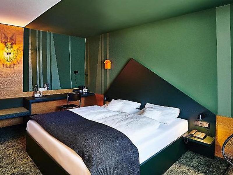 EDB5D4B874EADBA437E4AC0CB1D576B3