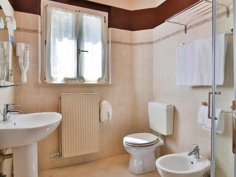 616153F9A1B5D0F70D02FAE8F7095233