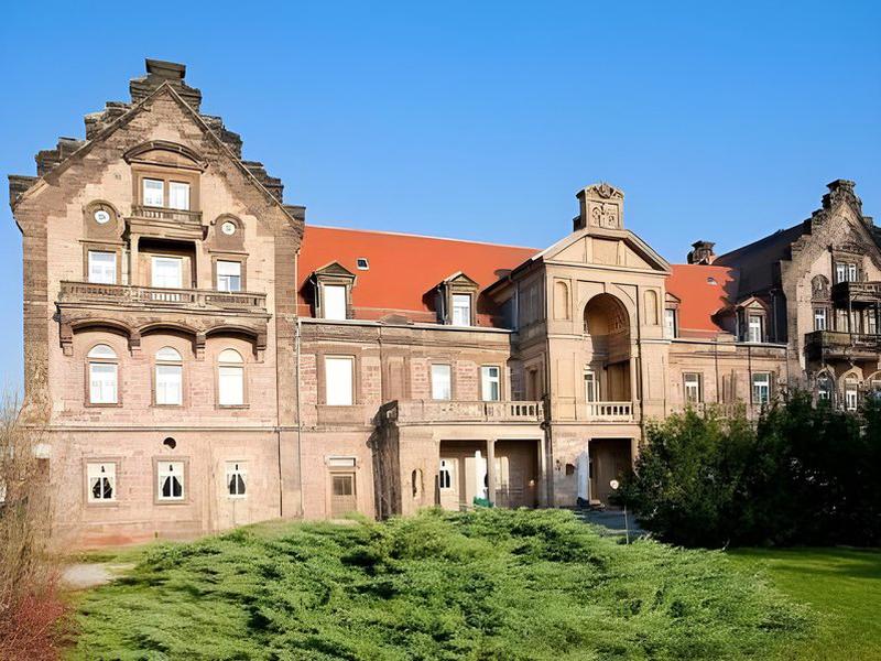 CCB30855F3975D1C834C397CE73108A8