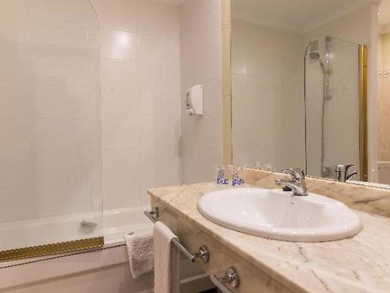 FE46DF3131742F9A95A5470E1D88A942