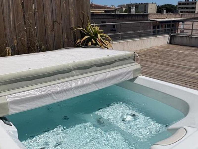 4D32C3B71B812104B8B2EB315301DB21