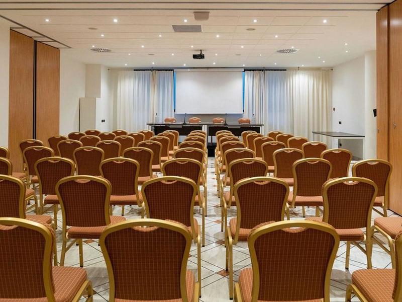 A3847270F7CEF8889311DAB1FFC1AAB0