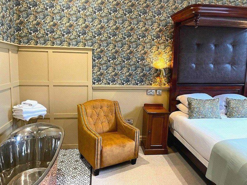 E6525D45763B42A186D222779F93DF9B