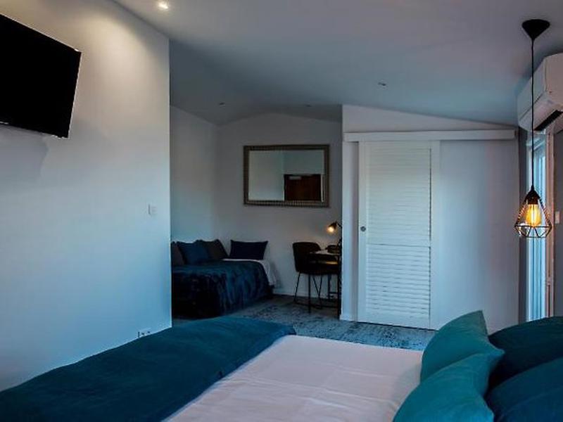 984DFF102C09F6AA9088AE1A875262B6