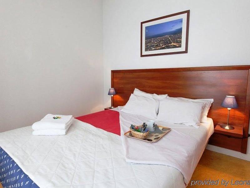 4D1F3D1E48C16ED7400935DBA96ECEBA