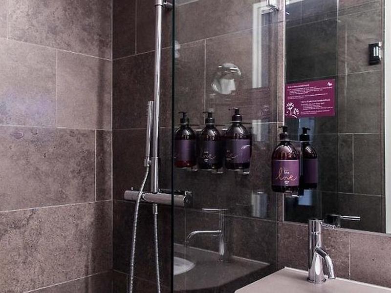 04AE7A06EA5E38F5CAFDC86D59C6BC1D