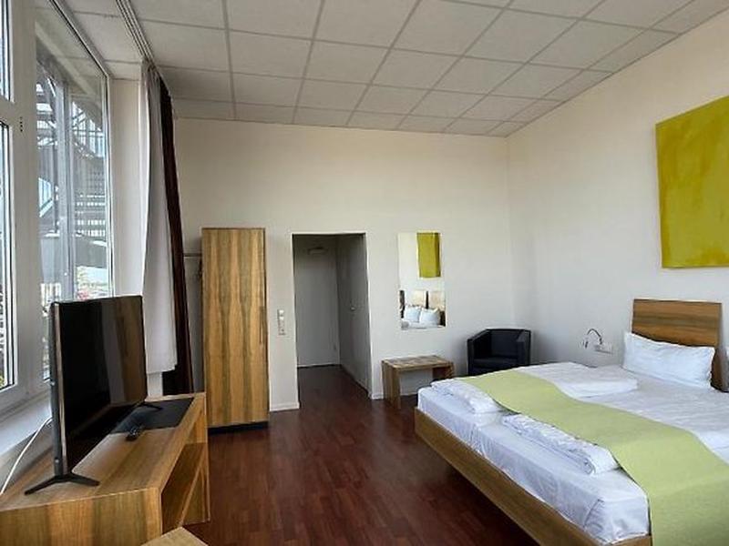 E76C7BF434B82560EA76DDF608F34673