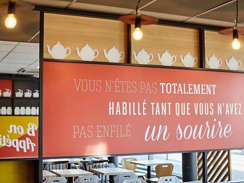 73374D599F1F98D743CF77D411A98261