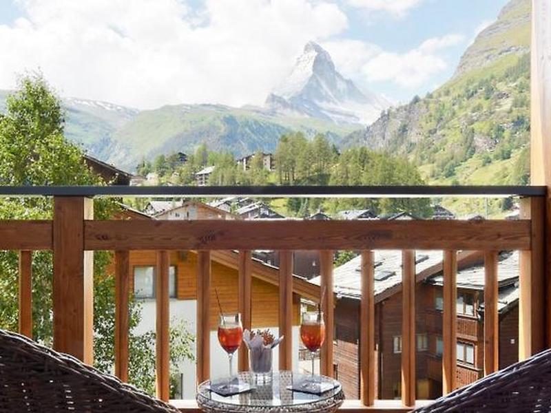 66A6C6E779DFF314281E8A9990A812A8