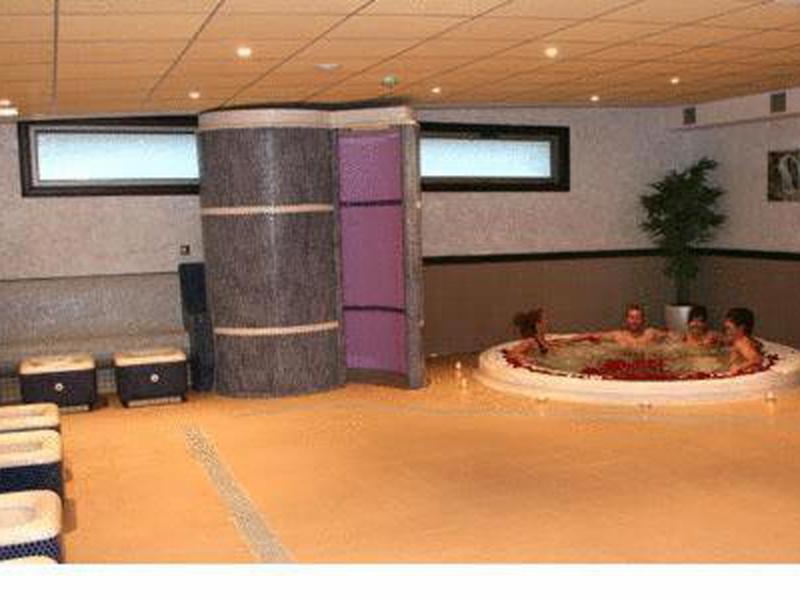 FD0EBF9A6CE1CC6185A0DDB007ED68D0