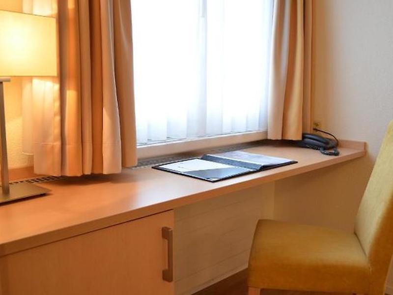 CE786880B9225720F244FECFE4F0E665