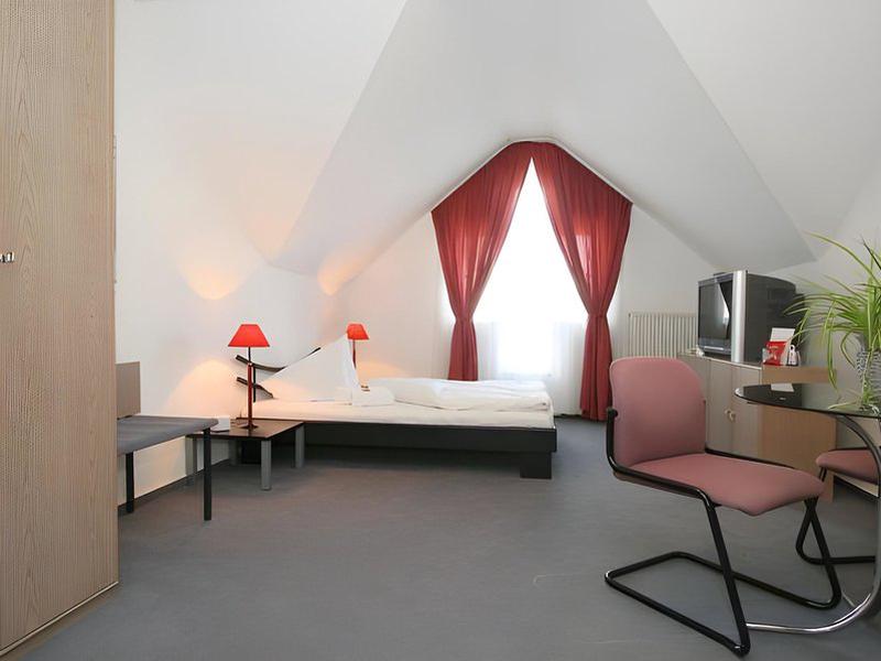 BF252C47BECF8E394218CC4EBC9F9FBF