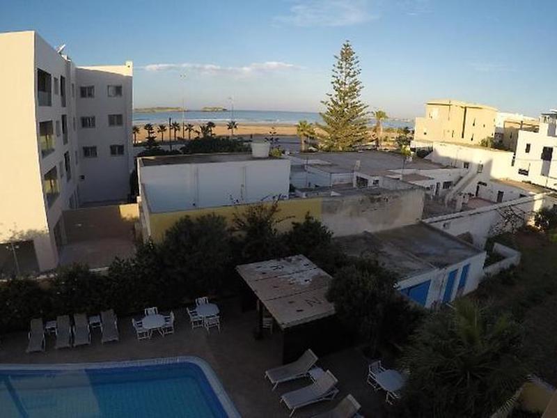 AFF76ACC4418F5F2E1519297EB75D373