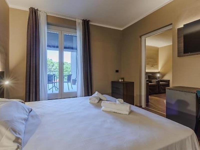 121DD6A44557986C0AC5D52F90A82203