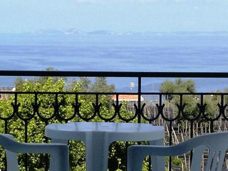 273D13ACAD9A35BB2639E33F1EC7F9F4