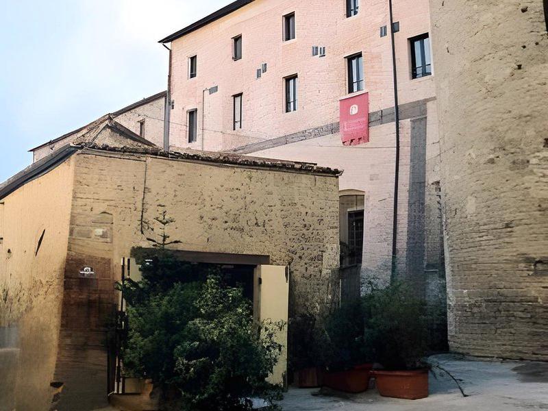 CFDA63FBC22037845C67499B8B35011E