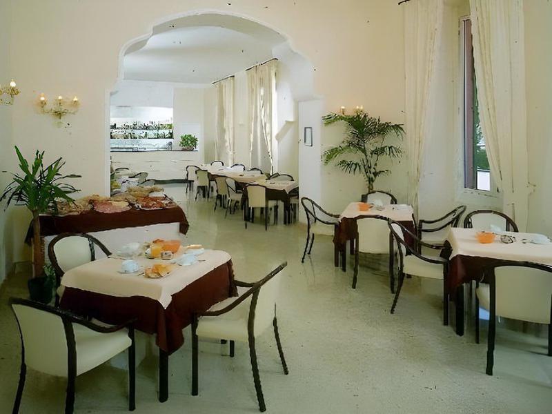 0AA0C8E473A1AA8F86775E44162AF267