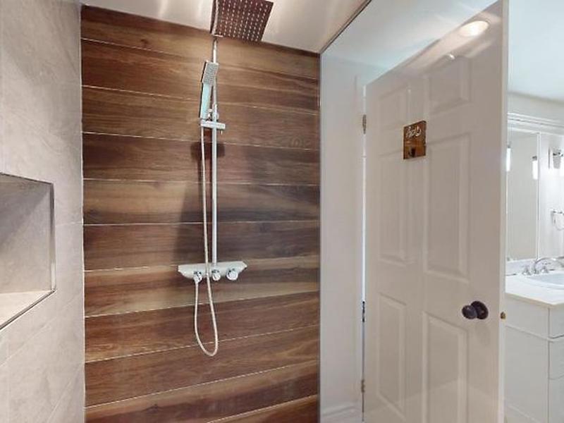 1F3BE2CAADDB16ABAC1FFA2D7C7FEB00