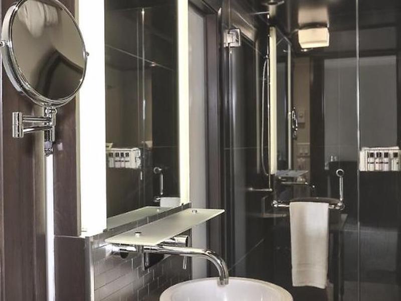 8D93EA35D36987BF66298A6AEBF21305