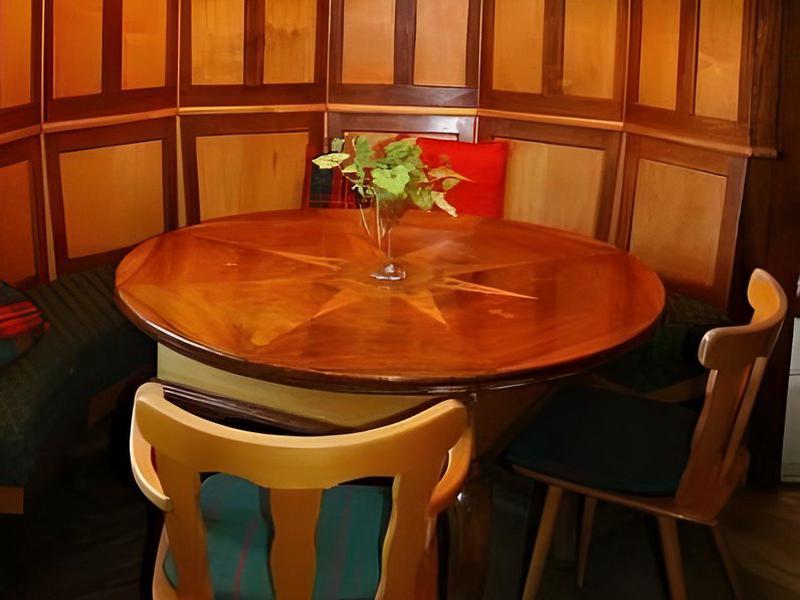 0104350B6ECC22880302556D387EA044