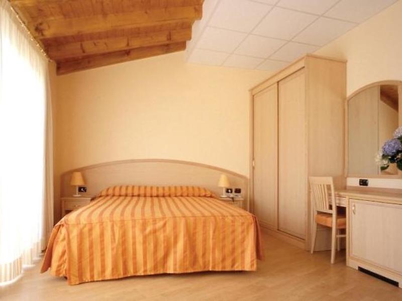 0545EB09F735B3A436EC8F9174A09223