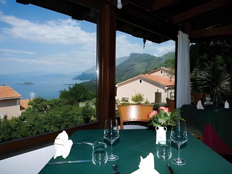 FC01D4B27862737079B348585D945B6D