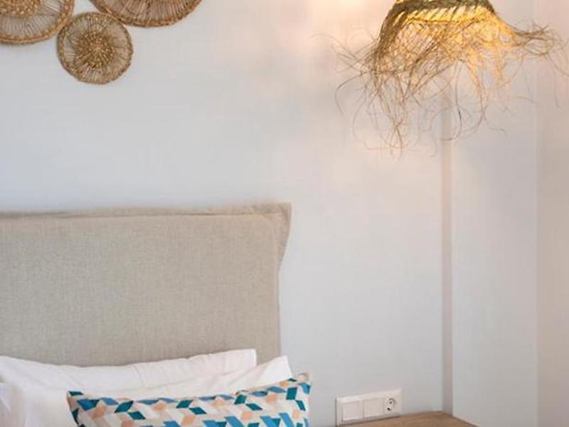 D28923F221F677F1A0B1A3BF8F400EB0