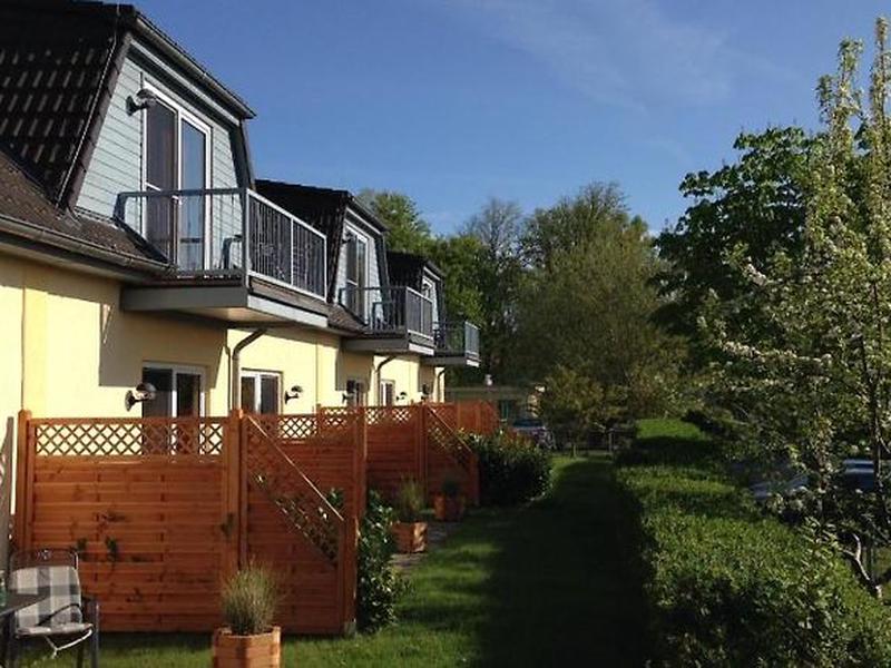 AAD20361224B1DA18EF25AC54CBDB812