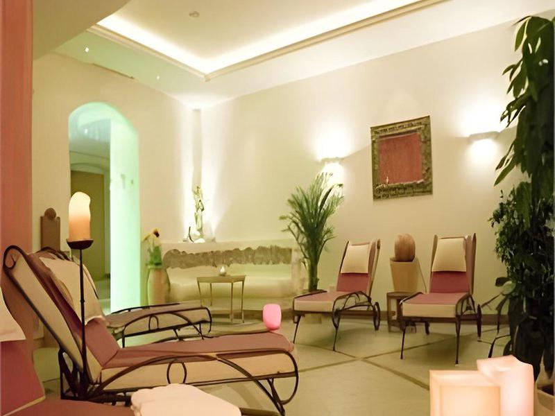 8424D6ED8B2D8B0FBAF19669FBBAF63B