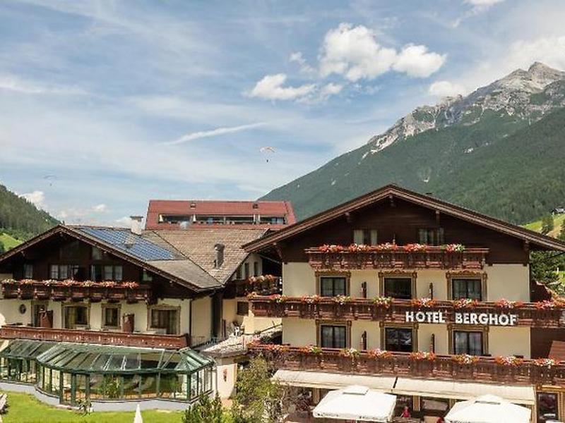 976CE172857DB7F63E2E4ADA3DABE54C