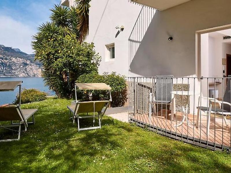 118F6C988A69D463905FC265DEAE8A29