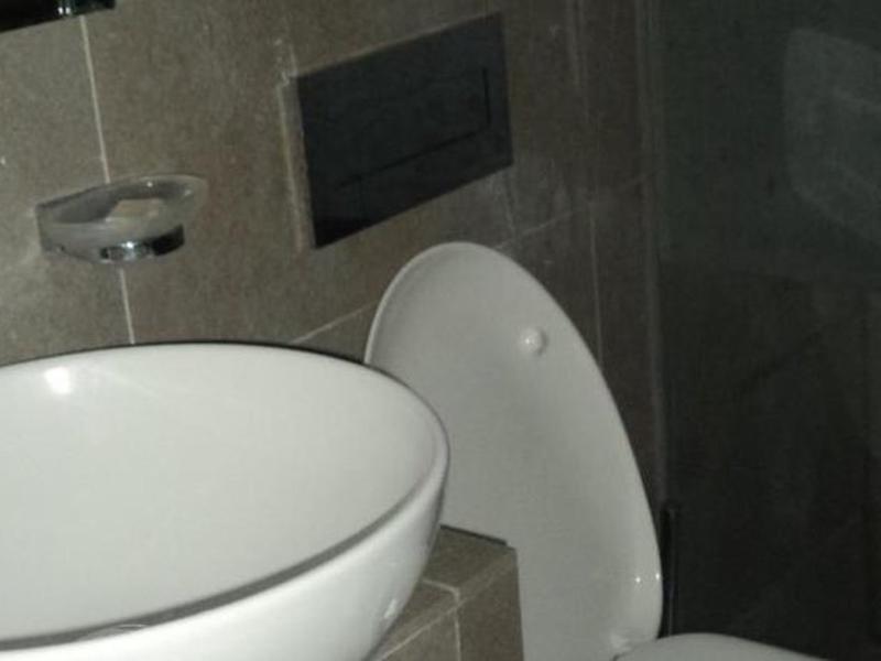 2056D3A1DACD174D14F24F73841F864C