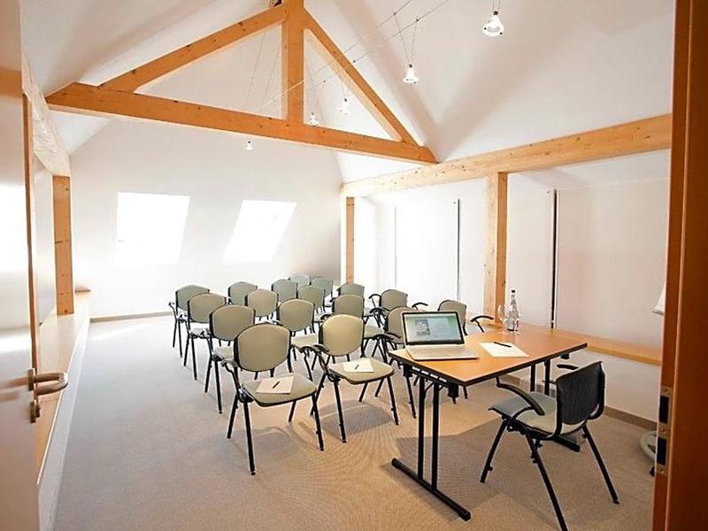 9DD52EC4F14B2FB7E84F2516E6869515