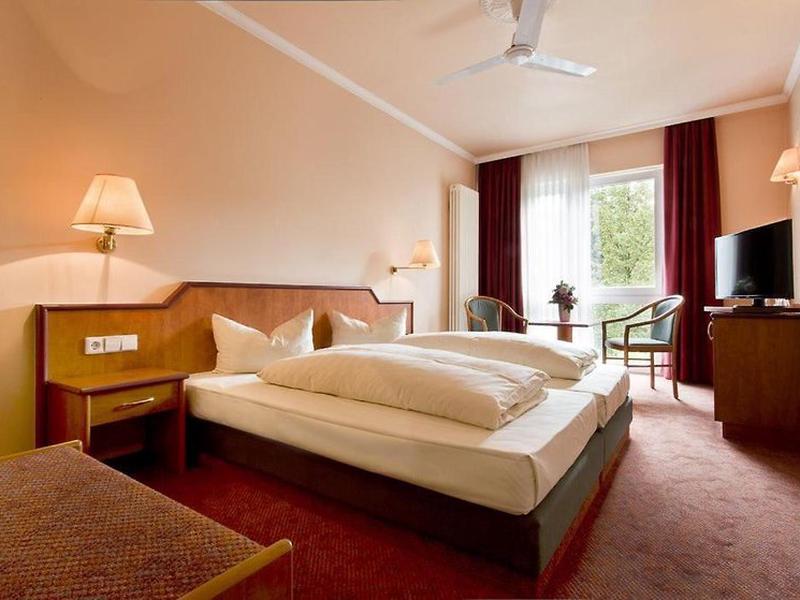 2F5081CB1B03F25A0333E8E4D9698F6B