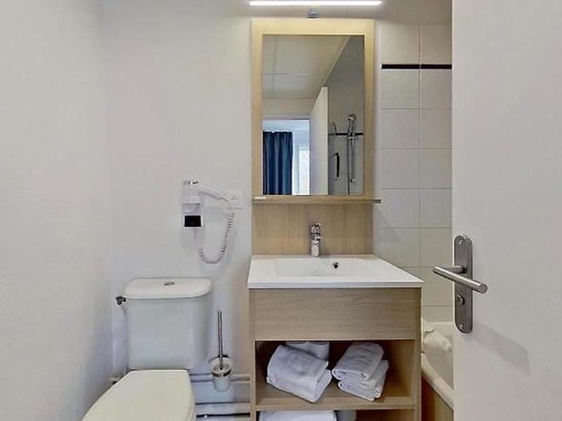 C63627A364196D0EE6751FC6A24FF97E