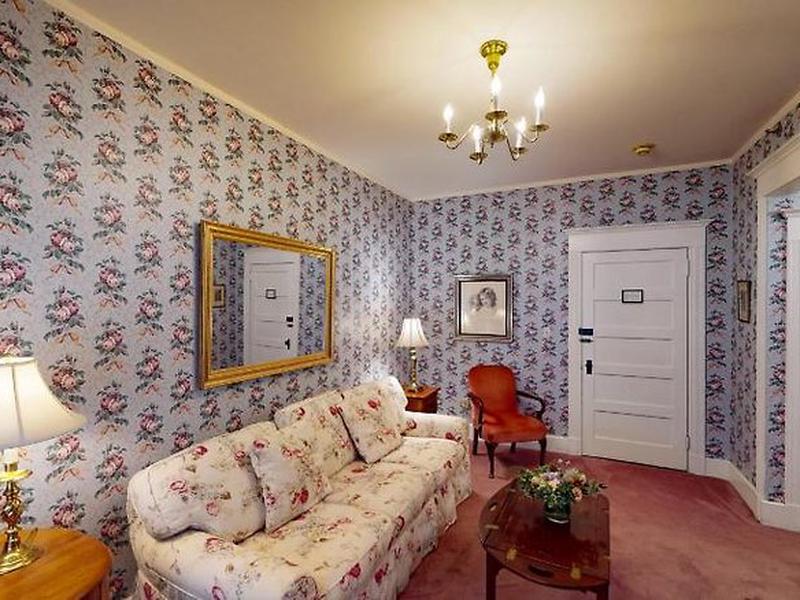 1ED0BBE3B392CB9CD2A1D3C186377348