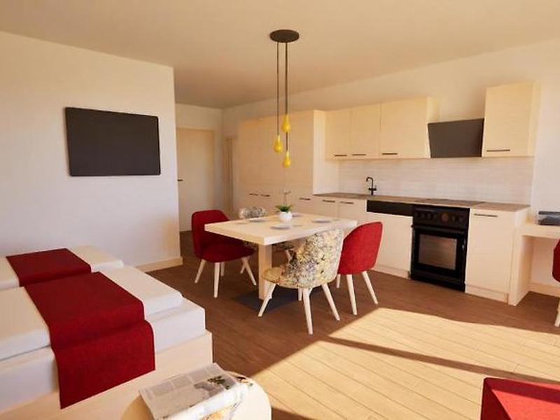 AB369DEA14175B3429A886C27A20A5A5