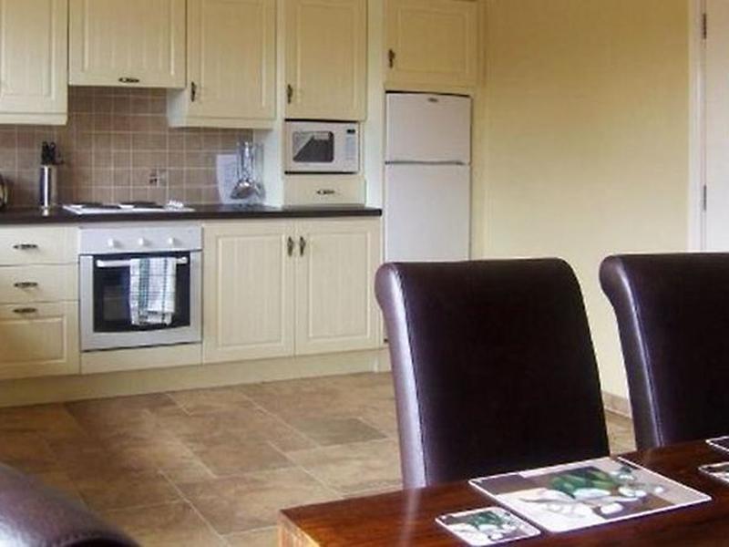 9A73DD43664E3E9FE7DE7695F6583BDC