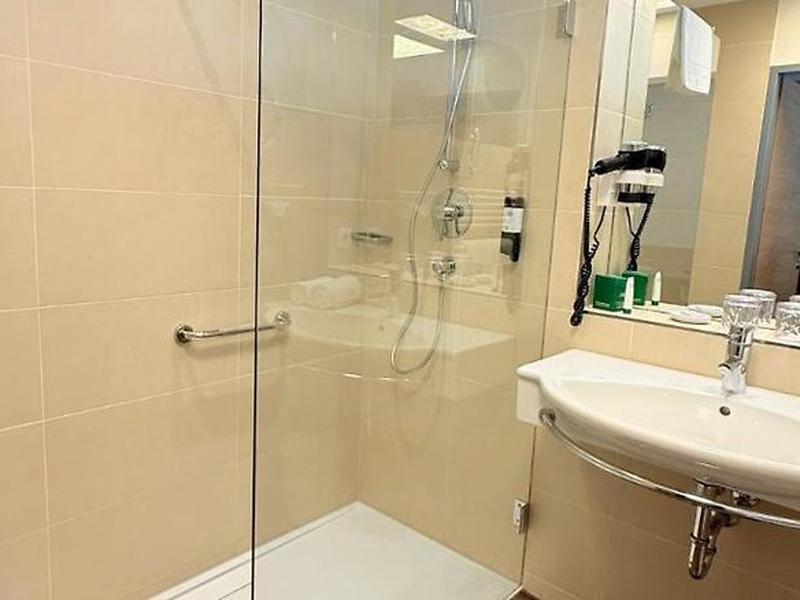 65088BBB51CB9E1120418CEE41C9E93A