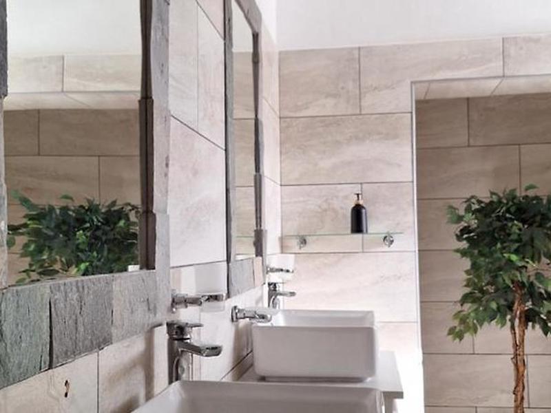 256153F789ACFE19611CD45F0FA503E9