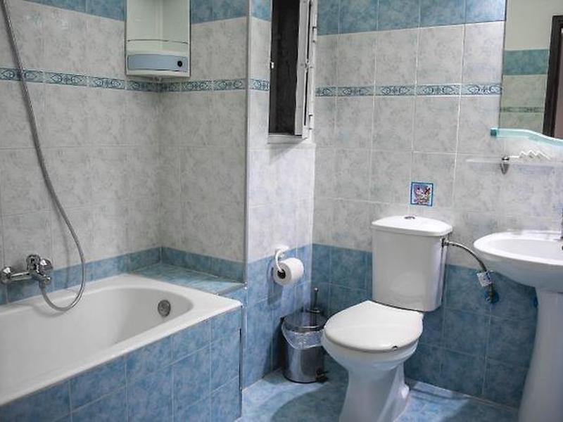 AB595FD1BAFD5968A1395769A8800923