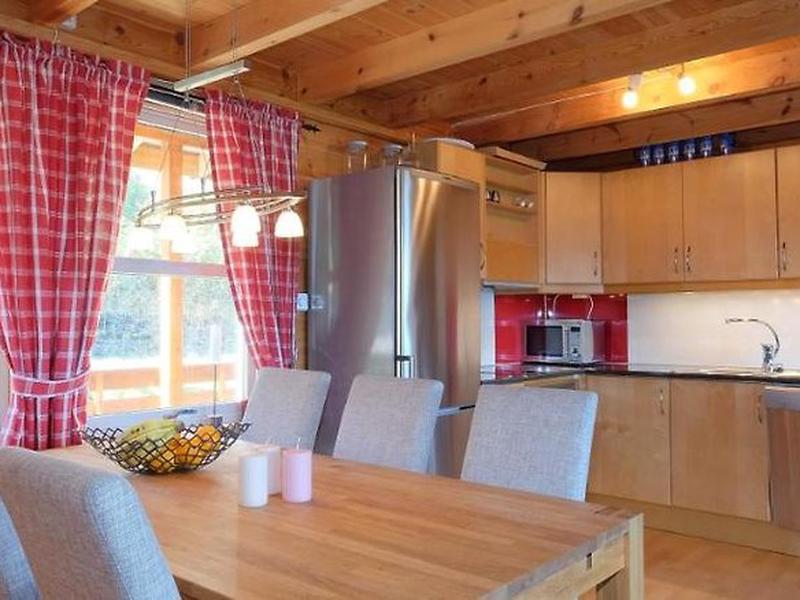 79B963ED25DC86351EFFECE8D8FAD90D