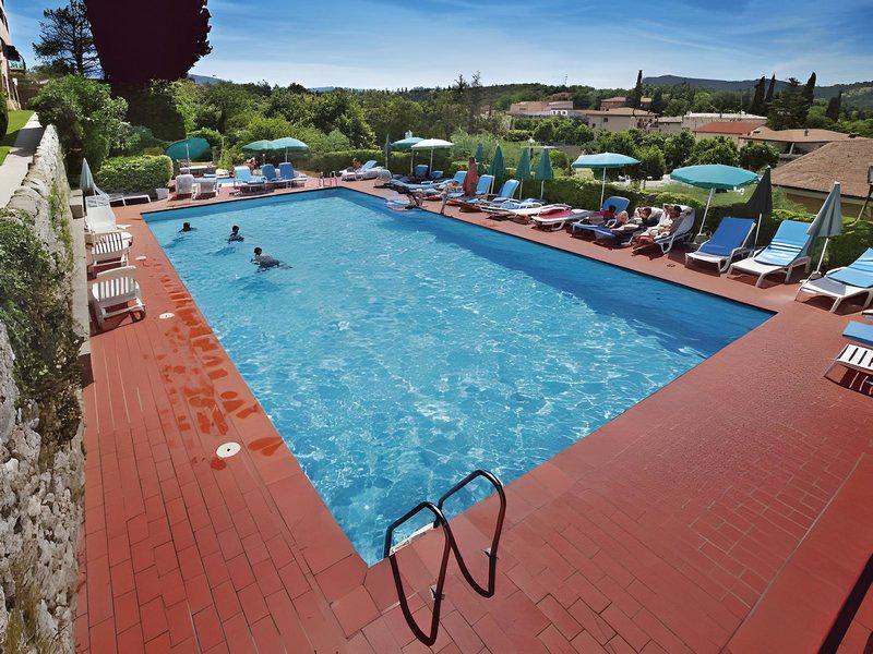 E8B38BCBB0ABC58BA2DFF7523C5C4BCF