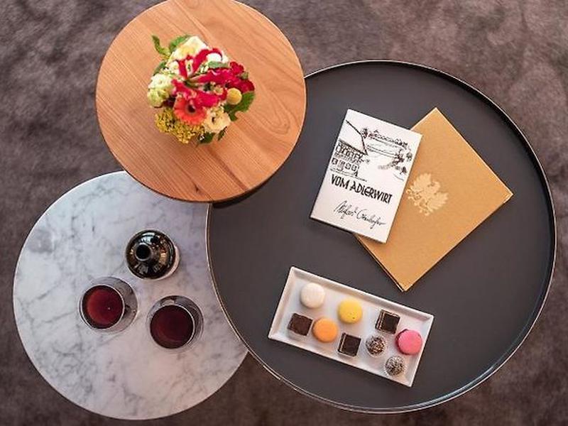 120BFBD47D81D9F2417E26CC754F410C