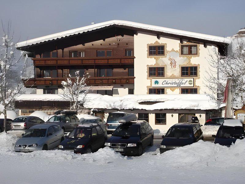 F9FA152784054CFA2CB6ABC52D6C893B