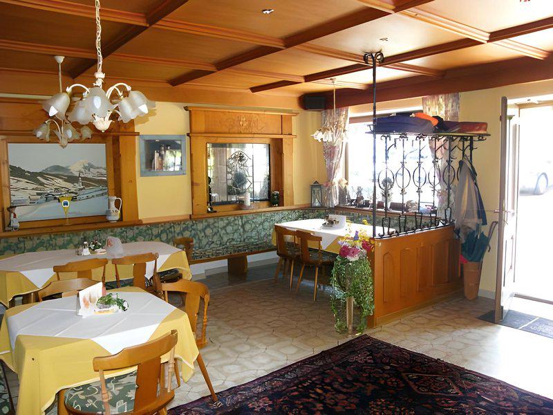 D7C09AF567D5C438D1DA178BB66CA0B3